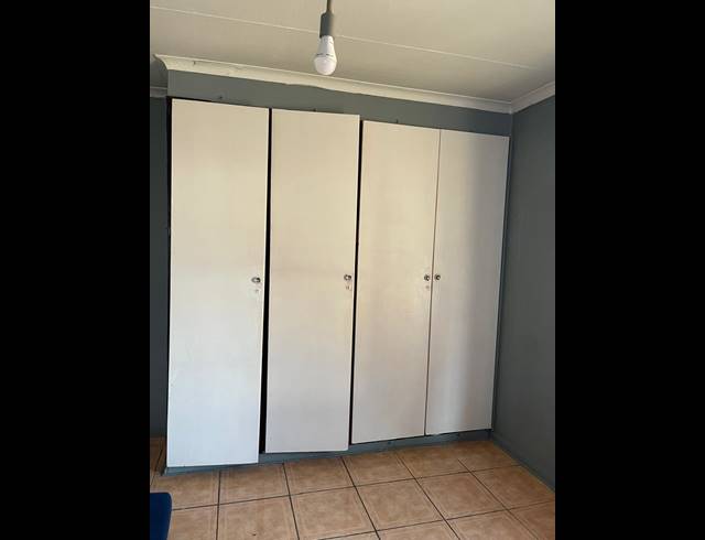 4 BEDROOM HOUSE FOR SALE IN SIGNAL HILL